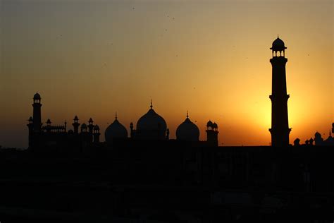 Sunset time in pakistan - Calculations of sunrise and sunset in Karlsruhe – Baden-Württemberg – Germany for March 2024. Generic astronomy calculator to calculate times for sunrise, sunset, moonrise, moonset for many cities, with daylight saving time and time zones taken in account.